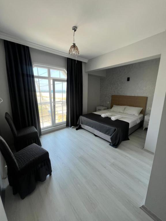 Holiday Beach Hotel Arnavutkoy ภายนอก รูปภาพ